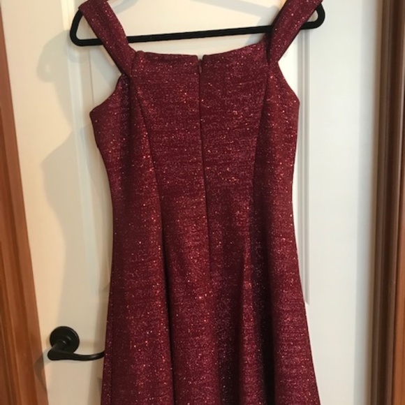 Fun and Flirty Party Dress! - Picture 2 of 5